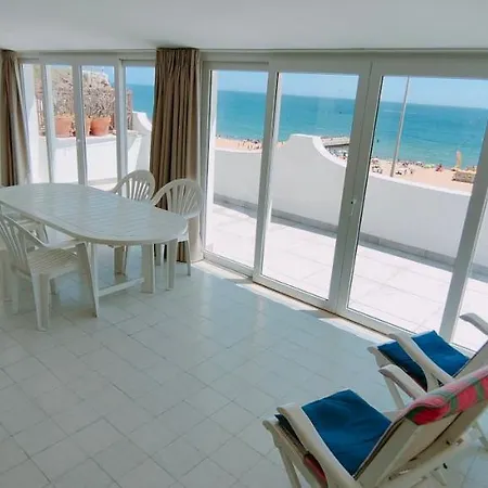 Penthouse Beachfront * 알부페이라